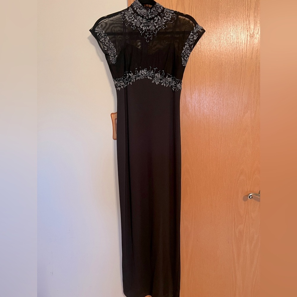 Long beaded dress size 4 worn one time